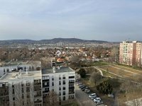 Eladó panellakás, Pécsett 52.9 M Ft, 3 szobás