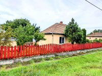 Eladó családi ház