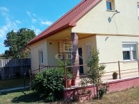 Eladó családi ház, Somogysárdon 65 M Ft, 6 szobás