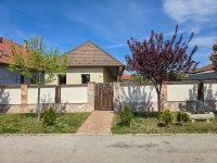 Eladó családi ház, Nagytarcsán 125 M Ft, 2 szobás