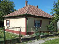 Eladó családi ház, Füzesabonyban 25 M Ft, 3 szobás