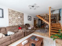 Eladó családi ház, Velencén 179.9 M Ft, 4 szobás