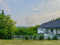 Eladó családi ház, Tabajdon 124.9 M Ft, 7 szobás