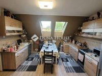 Eladó családi ház, Budapesten, XVIII. kerületben 121.9 M Ft