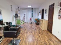 Eladó téglalakás, Nyíregyházán 47 M Ft, 5 szobás