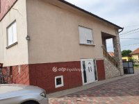 Eladó családi ház