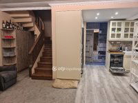 Eladó családi ház, Dunaharasztin 210 M Ft, 4 szobás