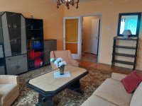 Eladó panellakás, Kecskeméten 38.9 M Ft, 2 szobás