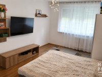 Eladó téglalakás, Szegeden 54 M Ft, 2+1 szobás