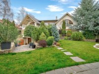 Eladó családi ház, Budajenőn 399.9 M Ft, 6 szobás