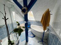 Eladó családi ház, Dunaújvárosban 89.9 M Ft, 5 szobás