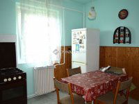 Eladó ikerház, Debrecenben 72 M Ft, 5 szobás