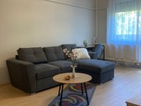 Kiadó téglalakás, albérlet, Debrecenben 260 E Ft / hó, 3 szobás