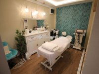 Eladó üzlethelyiség