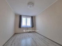 Eladó panellakás, Pápán 44.75 M Ft, 2 szobás