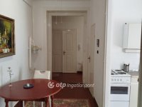 Eladó téglalakás, Pécsett 89.5 M Ft, 3 szobás