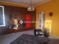 Eladó családi ház, Monoron 62.9 M Ft, 3 szobás