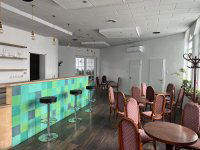 Eladó üzlethelyiség