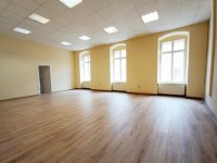 Eladó téglalakás, Pécsett, Király utcában 149 M Ft, 6 szobás