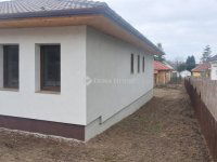 Eladó családi ház, XVII. kerületben 161 M Ft, 4 szobás