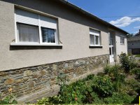 Eladó családi ház, Csepregen 59.5 M Ft, 4 szobás