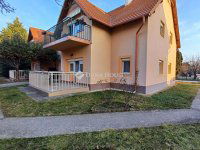 Eladó téglalakás, Balatonfüreden 89.9 M Ft, 3 szobás