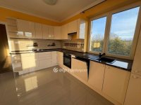 Eladó ikerház, Halásztelken 154 M Ft, 4 szobás