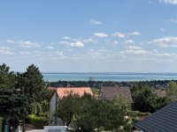 Eladó téglalakás, Balatonalmádiban 151 M Ft, 3 szobás