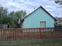 Eladó családi ház