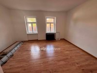 Eladó családi ház, Szentmártonkátán 36.99 M Ft, 2 szobás