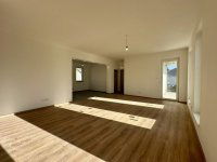 Eladó családi ház, Szigetszentmiklóson 128.999 M Ft, 5 szobás