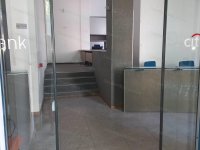 Eladó üzlethelyiség, Szolnokon 189 M Ft, 14+4 szobás