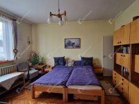 Eladó családi ház, Bábolnán 74.9 M Ft, 5 szobás