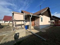 Eladó családi ház, Péterin 32.8 M Ft, 2 szobás