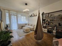 Eladó panellakás, Pécsett 47.9 M Ft, 2+1 szobás