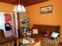 Eladó családi ház, Solton 45.9 M Ft, 4 szobás