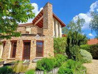 Eladó családi ház, Budajenőn 198 M Ft, 5 szobás