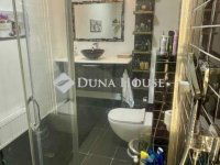 Eladó családi ház, II. kerületben 295 M Ft, 9 szobás