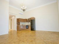 Kiadó téglalakás, albérlet, VI. kerületben 686 E Ft / hó