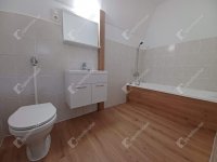 Eladó családi ház, Debrecenben 124 M Ft, 6 szobás