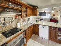 Eladó családi ház, Kecskeméten 119 M Ft, 6 szobás