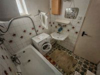 Eladó családi ház, Úrin 46.9 M Ft, 4 szobás