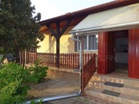 Eladó családi ház, Győrött 89.9 M Ft, 5 szobás