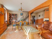 Eladó családi ház, XVII. kerületben 149.9 M Ft, 7 szobás