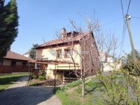 Eladó családi ház, Érden 119.9 M Ft, 5+1 szobás