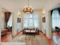 Eladó téglalakás, V. kerületben 211.087 M Ft, 4 szobás