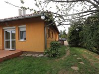 Eladó ikerház, Kistarcsán 119.9 M Ft, 4 szobás