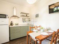 Eladó családi ház, Velencén 210 M Ft, 5 szobás