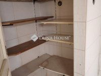 Eladó téglalakás, Szegeden 74.9 M Ft, 3 szobás