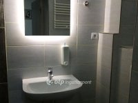 Eladó családi ház, Egerben 120 M Ft, 6 szobás
